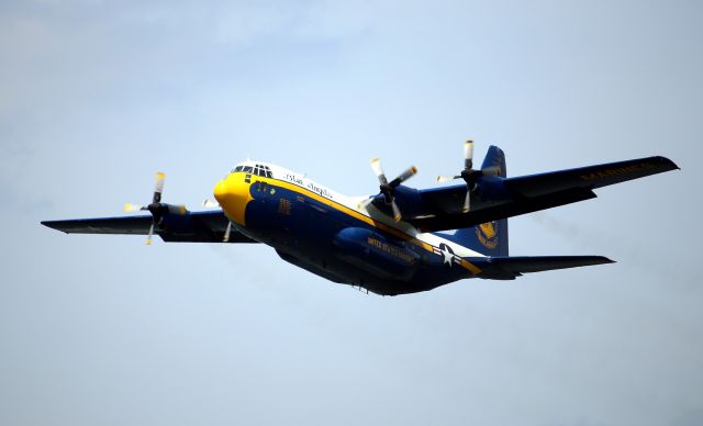 Lockheed C-130 Hercules (16-4763) - First female Blues pilot - USMC Capt. Katie Higgins flying Fat Albert.