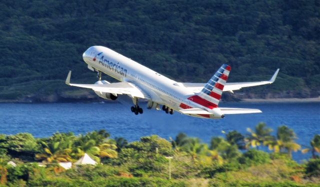 Boeing 757-200 (N193AN)