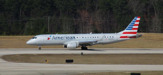 Embraer ERJ-190 (N959UW)