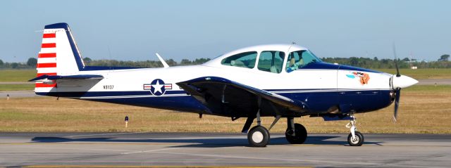 North American Navion (N91137)