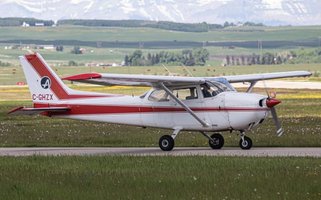 Cessna Skyhawk (C-GHZX)