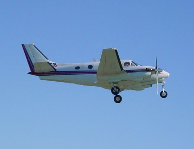 N503CB — - Departing rwy 09 on 5/6/10