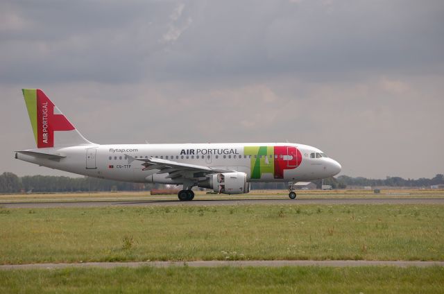 Airbus A319 (CS-TIP) - Air Portugal (TAP) A319-111 cn1165 arrival rwy18r 18-7-23
