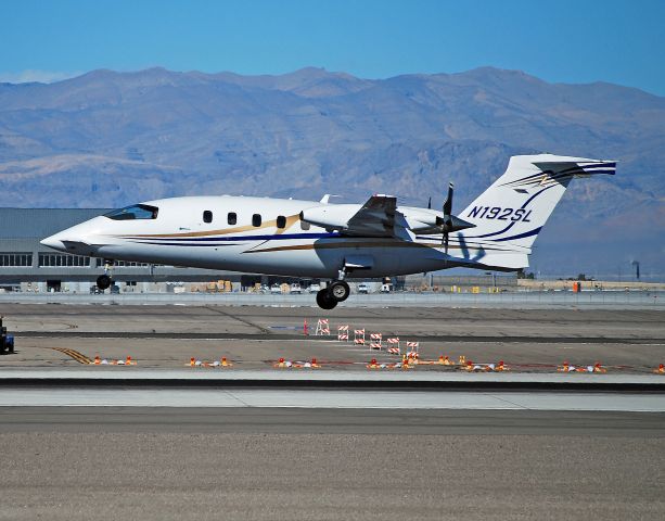 Piaggio P.180 Avanti (N192SL) - N192SL Piaggio P180 C/N 1199  Las Vegas - McCarran International (LAS / KLAS) USA - Nevada, February 8, 2011 Photo: Tomas Del Coro