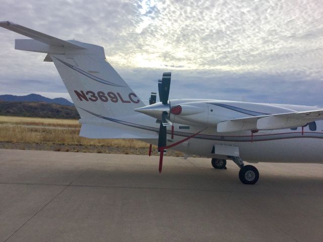 Piaggio P.180 Avanti (N369LC)