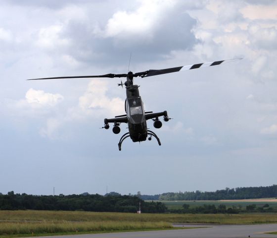 — — - An AH1 Cobra @ the 2015 Save Our Flying Heritage Fly-In @ Madison County Executive Airport in Meridianville, AL