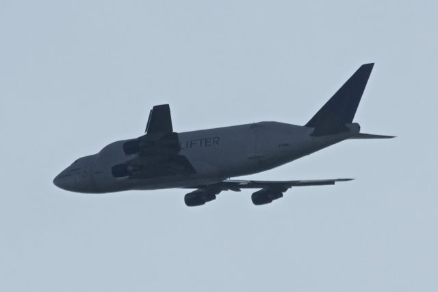 N7188A — - Finally caught the big whale on final approach to JFK - 22R, over Long Island - July 17, 2014