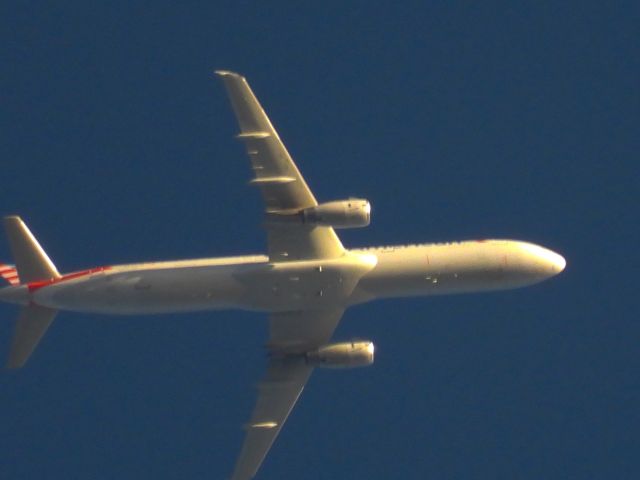Airbus A321 (N524UW) - AAL482br /CLT-LAXbr /04/25/22