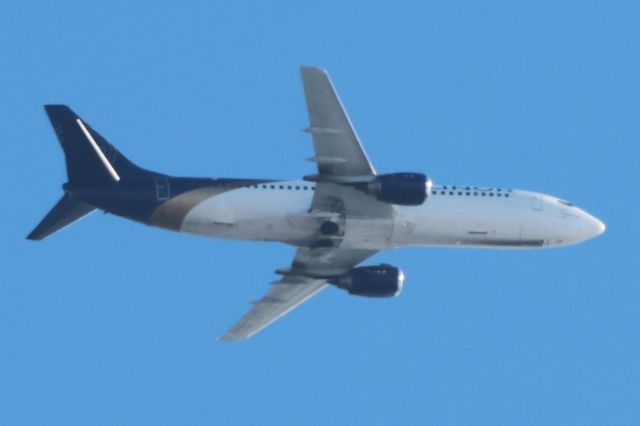 Boeing 737-700 (C-GGWV) - C-GGWV Boeing B-737 AYD Nolinor Aviation NRL66 De Québec YQB. Vers Montréal Mirabel YMX. Altitude 2437 Mètres. Vitesse 449 KM/H. Survolant le fleuve St-Laurent QC. à Lavaltrie Le 09-04-2025 à 17:04.