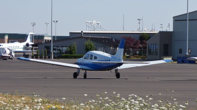 Piper Cherokee (N257CT)