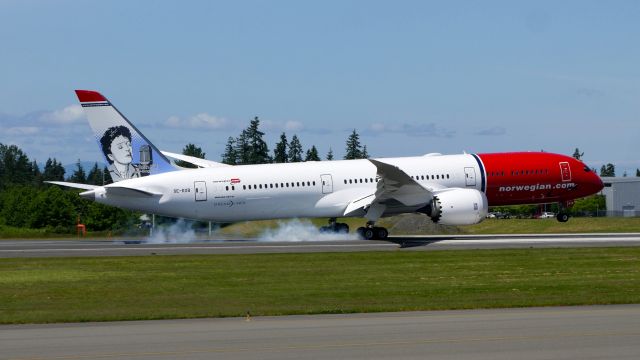 Boeing 787-9 Dreamliner (SE-RXB) - BOE844 touching down on Rwy 34L to complete a B2 flight on 6.3.20. (ln 983 / cn 63349) (Edith Piaf Livery). 