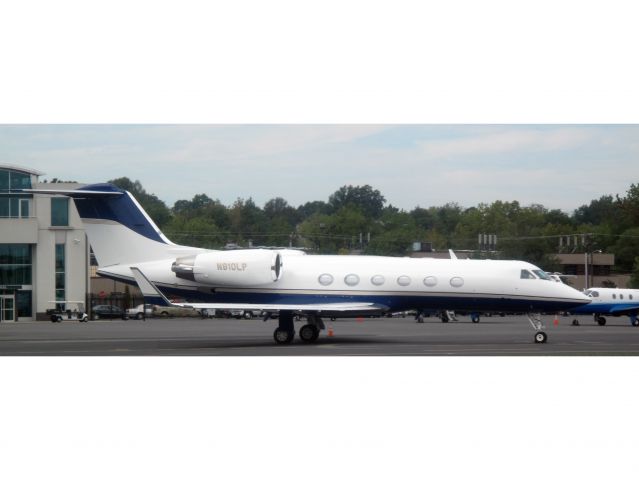 Gulfstream Aerospace Gulfstream IV (N810LP) - Very nice business jet! No location as per request of the aircraft owner.