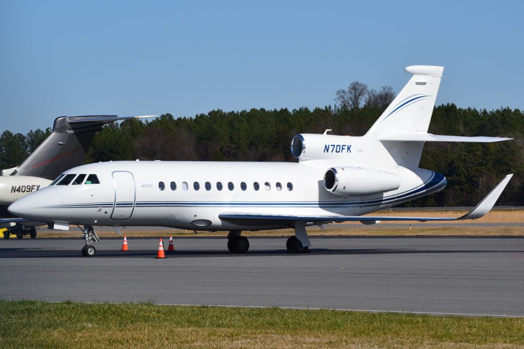 Dassault Falcon 900 (N70FK) - CHILDRESS KLEIN MANAGEMENT SERVICES LLC at KJQF - 1/25/19