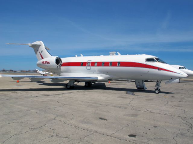Bombardier Challenger 300 (N955H) - No location as per request of the aircraft owner.