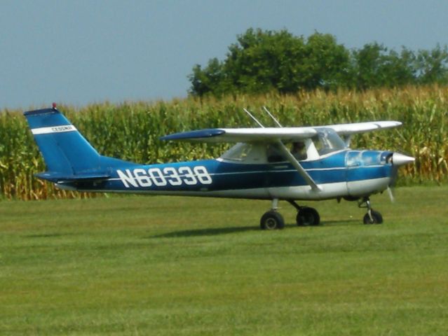 Cessna 152 (N60338)