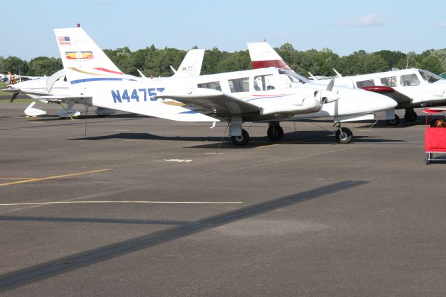 Piper Seneca (N4475T)