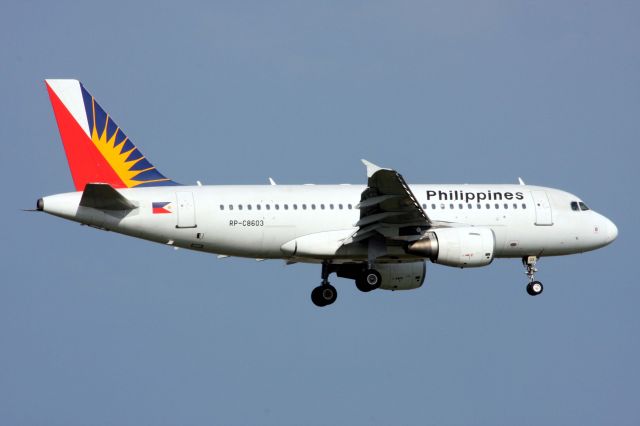Airbus A319 (RP-C8603)