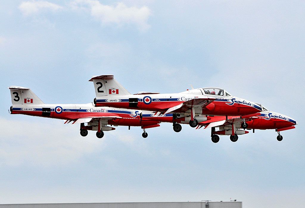 11-4145 — - The Canadian Armed Forces air demo team Snowbirds.