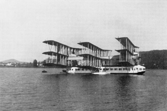 — — - Nine wings, eight 400 hp engines. The ultimate amphibian. Flew twice and crashed on Lake Maggiore Italy, 1921. Source Gianni Caproni (1937), public domain.