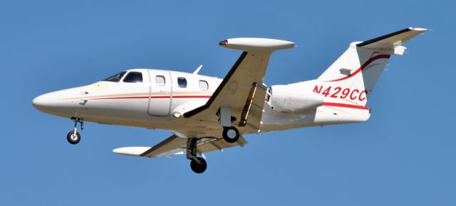 Eclipse 500 (N429CC)