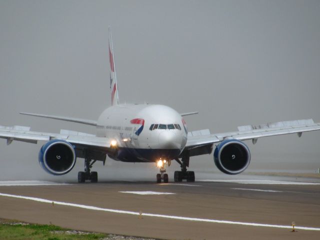 Boeing 777 (G-VIIR)