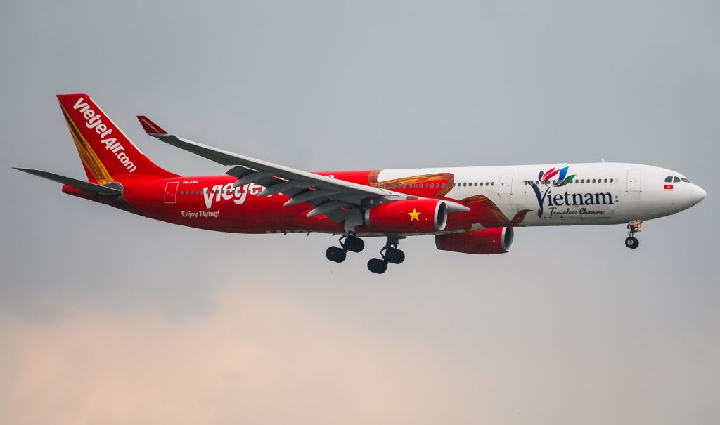 VN-A814 —