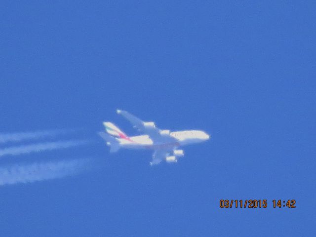 Airbus A380-800 (A6-EOE)