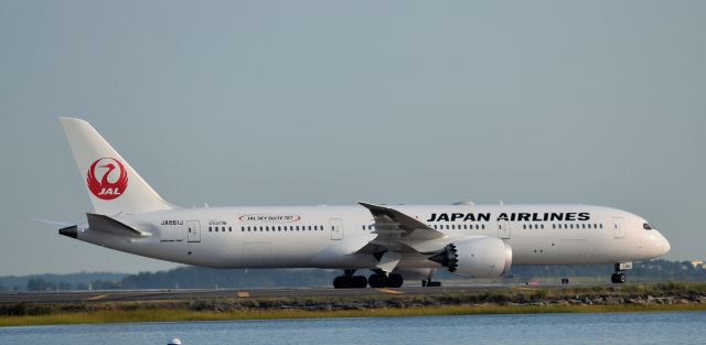 Boeing 787-9 Dreamliner (JA861J)