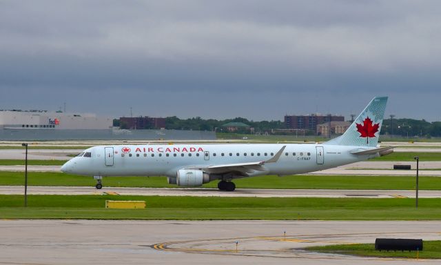 Embraer ERJ-190 (C-FNAP) - Air Canada Embraer ERJ-190AR C-FNAP in Chicago 