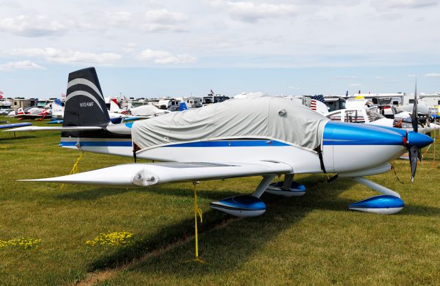 Vans RV-10 (N104MF)