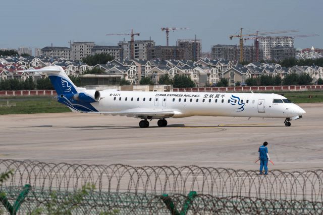 Canadair Regional Jet CRJ-900 (B-3371) - 2015/08/22