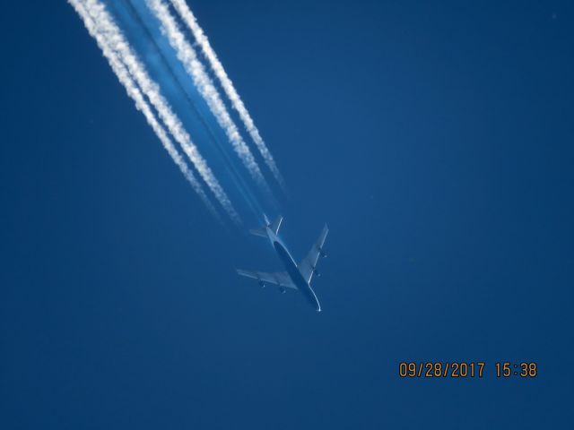 Boeing 747-400 (G-BYGF)