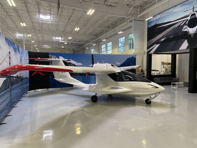 ICON A5 (N209BA)