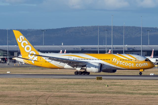 Boeing 787-8 (9V-OFD) - Boeing 787-8 cn 37121-375. Scoot 9V-OFD Goin Scootin, landed rwy 21 YPPH, 15 April 2023