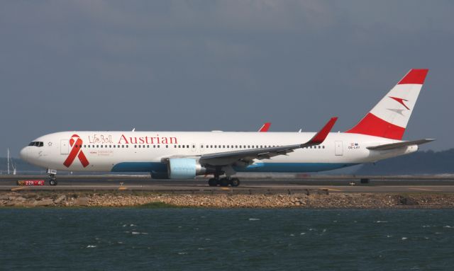 BOEING 767-300 (OE-LAY) - This Austrian B763 carries special "Life Ball Celebrating Life in Vienna" markings on the left side of the aircraft only. Plane was a weather diversion from EWR. 