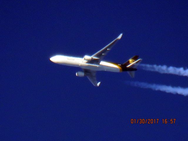 BOEING 767-300 (N349UP)