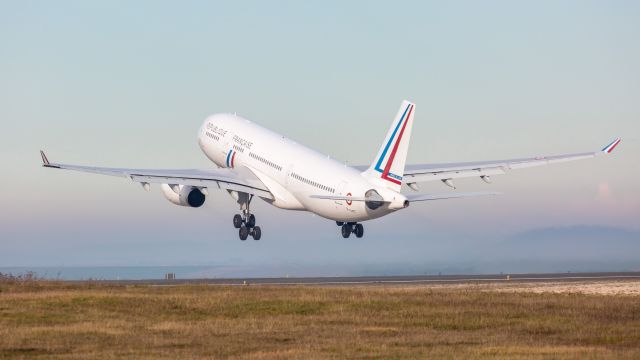 Airbus A330-200 (F-UJCT)