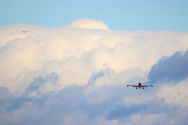 Airbus A340-300 (HB-JMF)