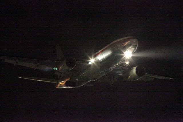 BOEING 767-300 —