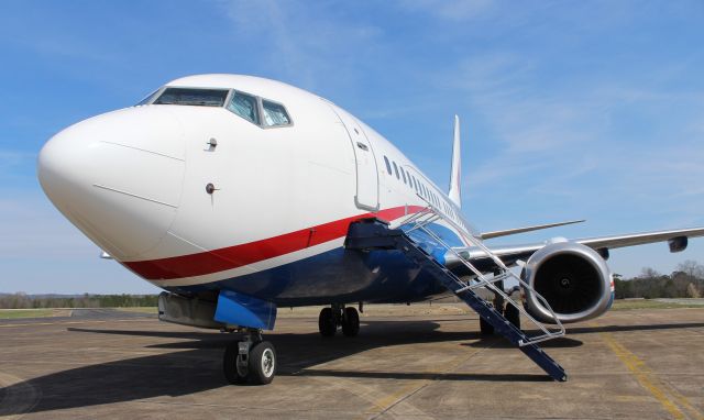 Boeing 737-700 (VP-BIZ) - A Deerjet Business Jet Management Boeing 737-7AU on the ramp at Northeast Alabama Regional Airport, Gadsden, AL - March 9, 2018.