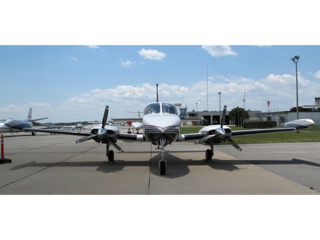 Cessna 340 (N123TB) - Nice aircraft. Pressurized.