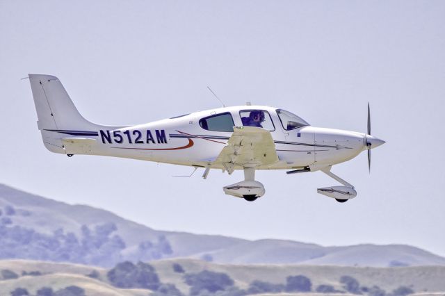 Cirrus SR-20 (N512AK) - Cirrus SR20 departs Livermore Municipal Airport (CA). May 2021