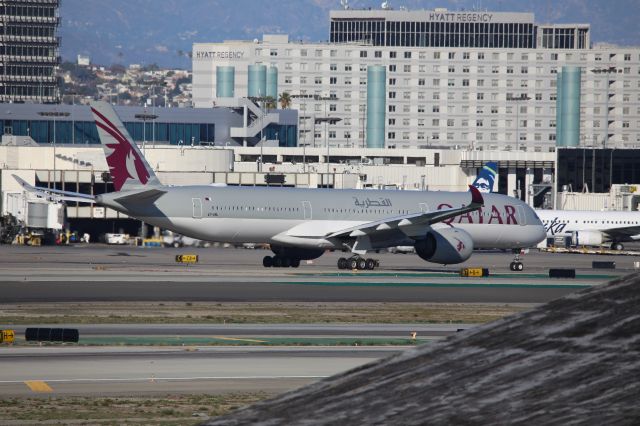 Airbus A350-1000 (A7-ANL)