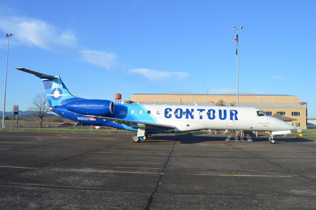 Embraer ERJ-135 (N16501) - "Pride of Contour" parked on the ramp at Corvallis (KCVO/CVO) after arriving from Santa Barbara (KSBA/SBA) as VTE501. Would later depart using the same flight number to San Jose (KSJC/SJC). My first time seeing this regional airline!