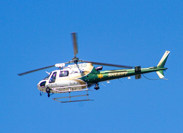 Eurocopter AS-350 AStar (N185SD)