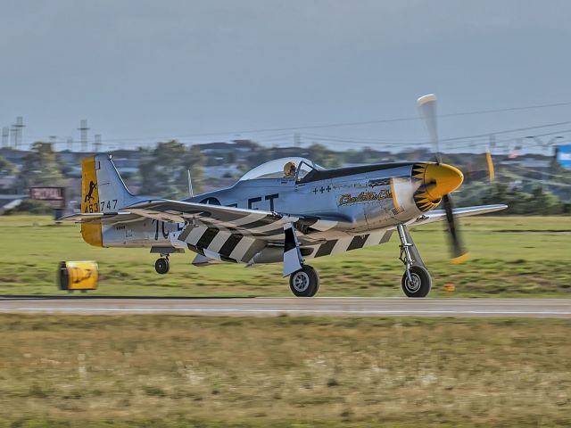 North American P-51 Mustang (N251CS)