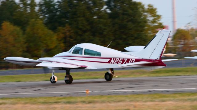 Cessna 310 (N257JD)