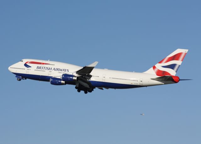 Boeing 747-400 (G-CIVA) - Departing for London via Singapore.