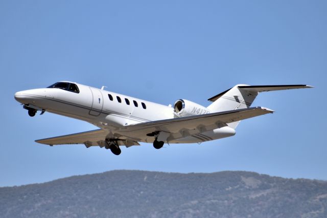 Cessna Citation CJ3 (N417C)