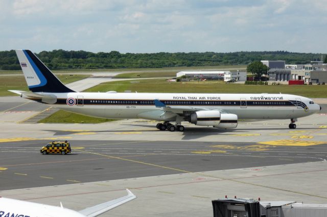 Airbus A340-500 (HS-TYV)